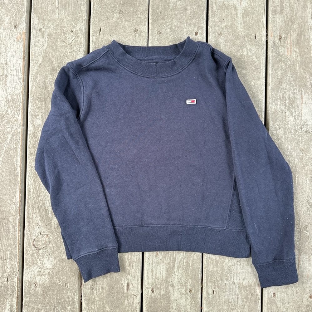 Tommy Hilfiger navy blue crewneck sweatshirt with embroidered logo on chest